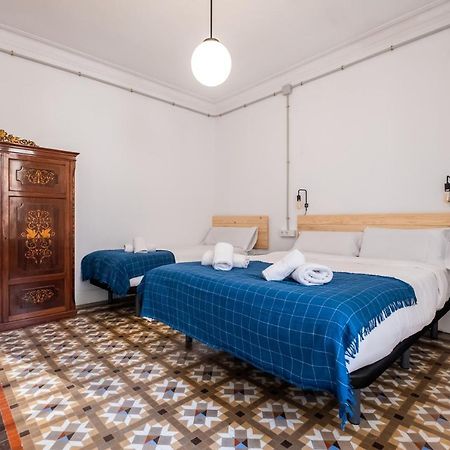 Modernist Apartment For Large Groups In Eixample Barcelone Extérieur photo
