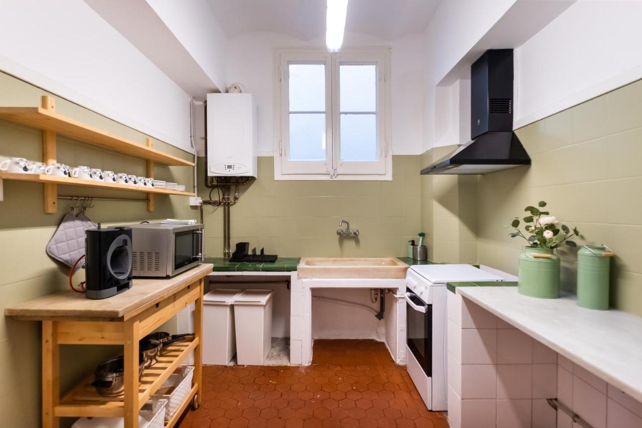 Modernist Apartment For Large Groups In Eixample Barcelone Extérieur photo